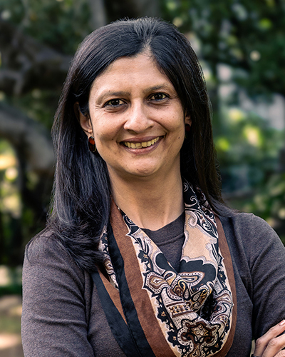 Shruti-Deorah-headshot