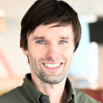 lukasz-strozek-headshot